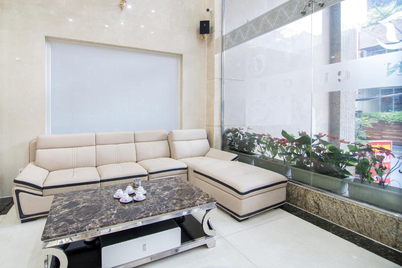 Hotel Reddoorz Near Lotte Mart Cong Hoa 3*