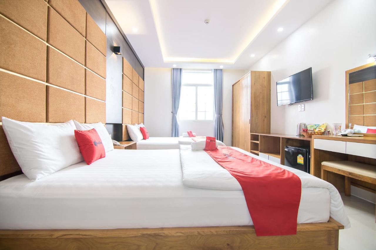 Reddoorz Near Lotte Mart Cong Hoa Hotel